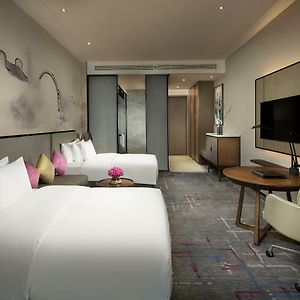 Premium Twin Room